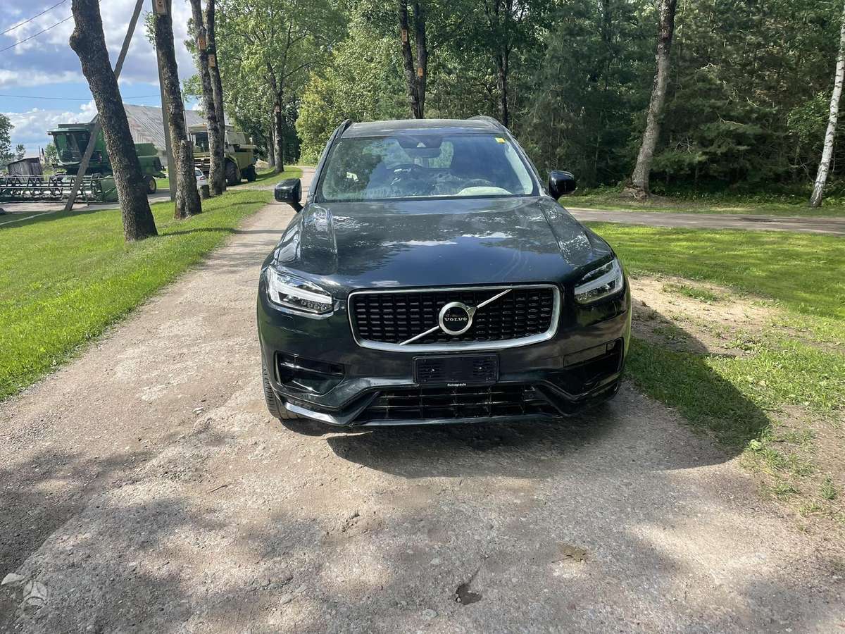 Volvo XC90 по частям