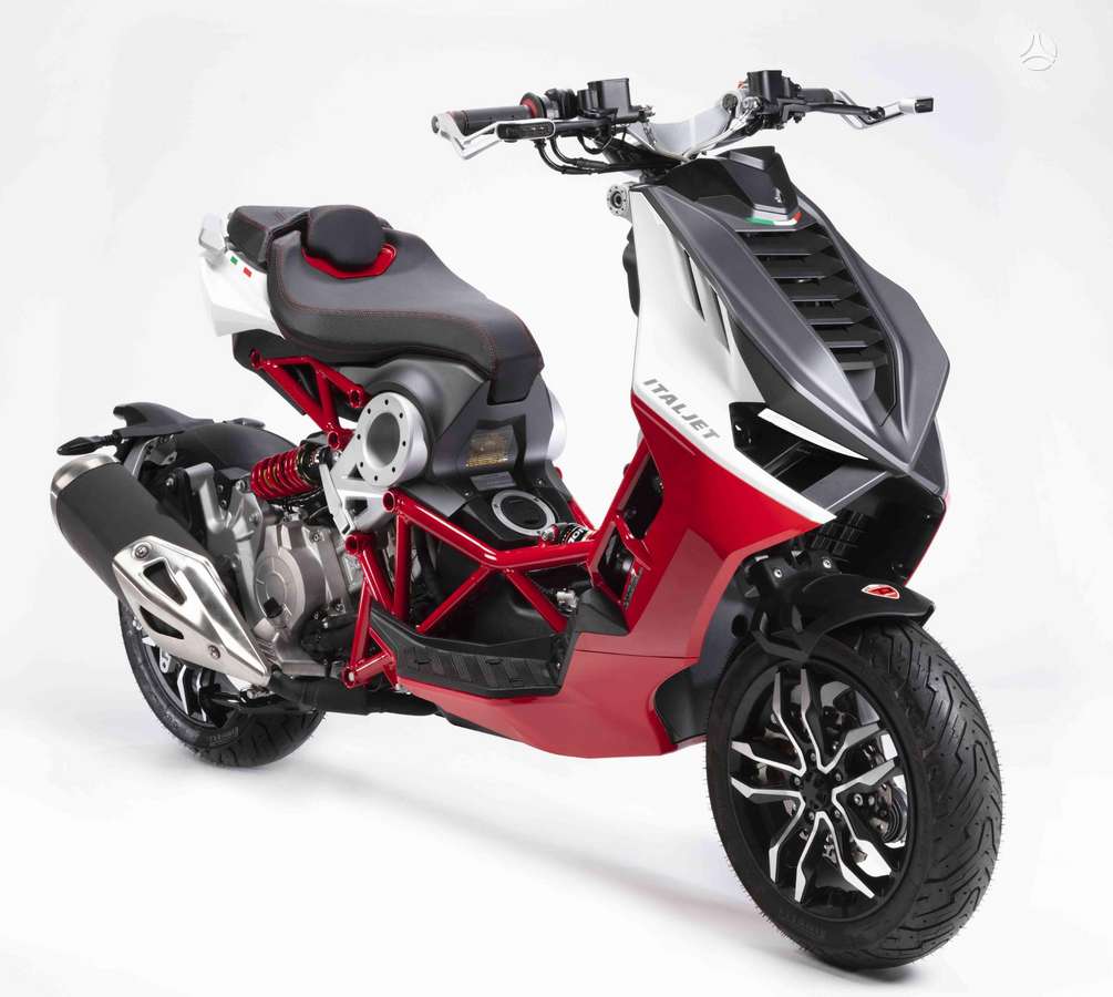 Italjet Dragster 125cc, scooters / mopeds