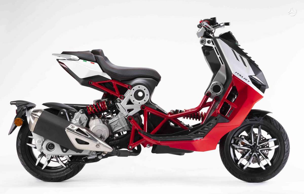 Italjet Dragster 125cc, scooters / mopeds