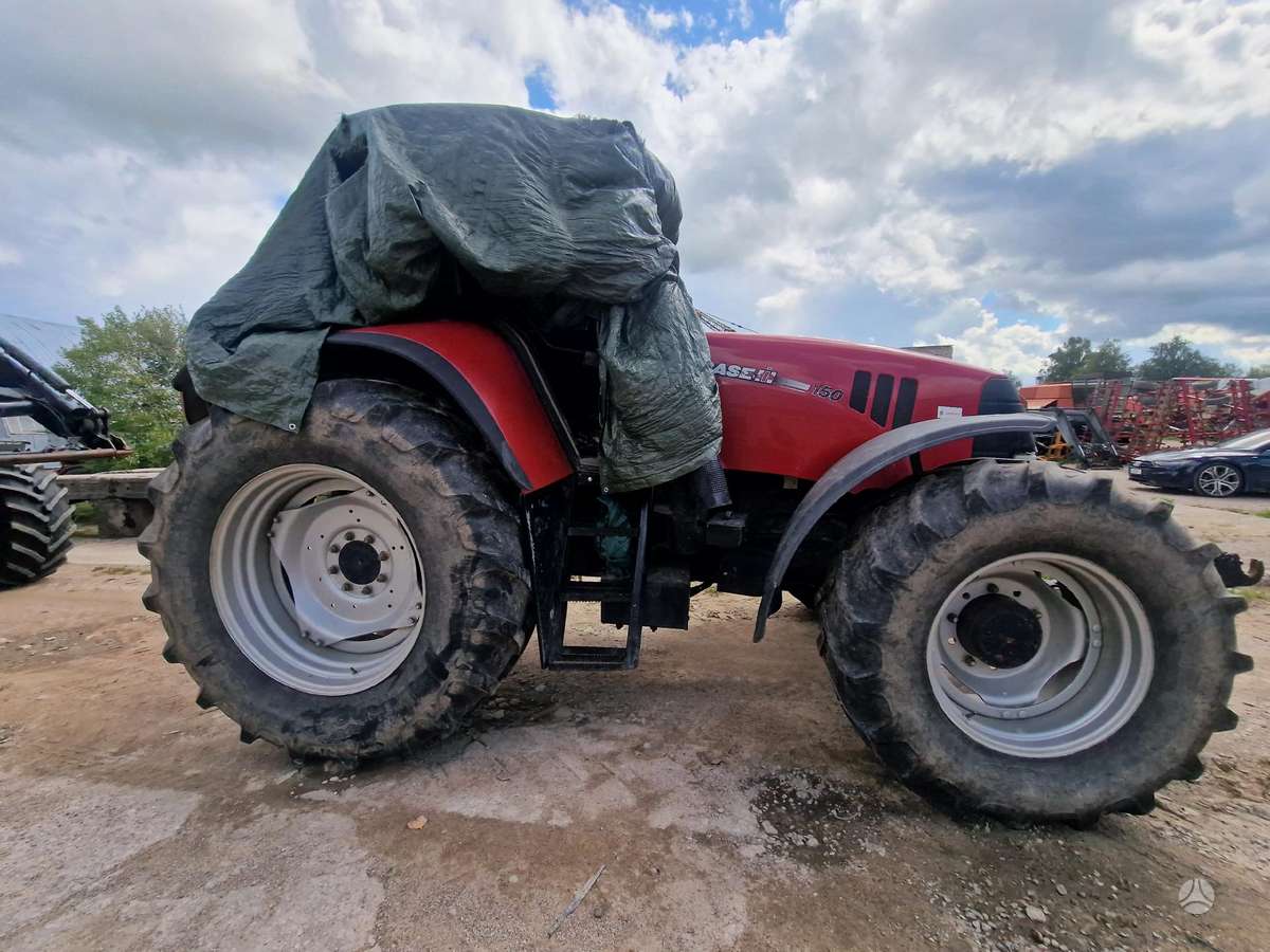 Case-IH CVX 150, tractors