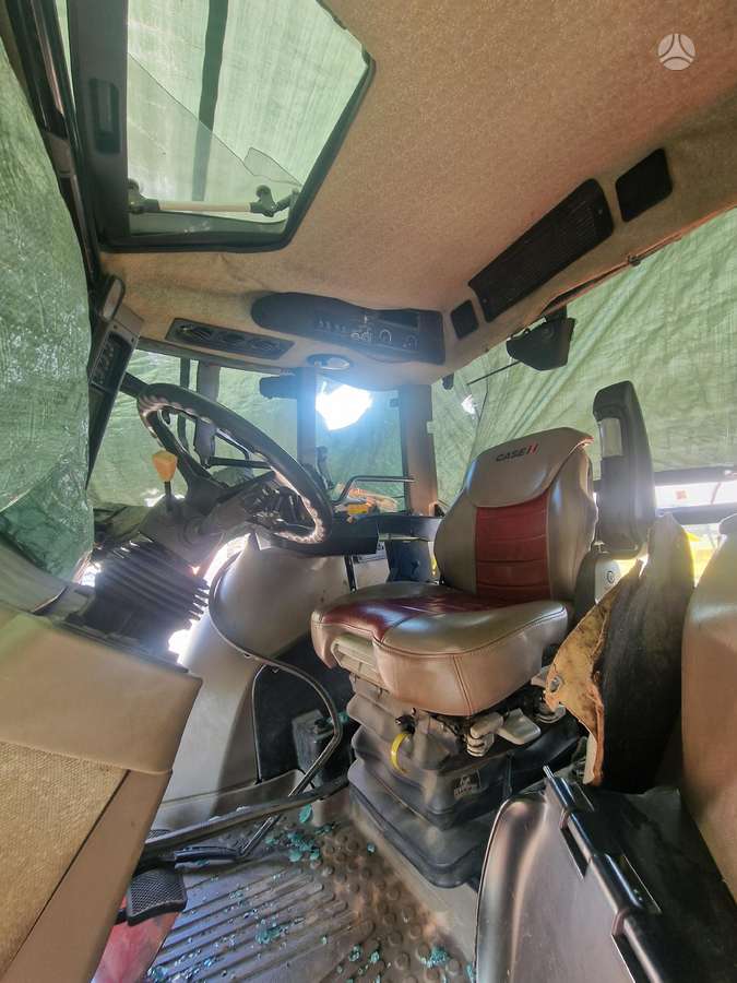 Case-IH CVX 150, tractors