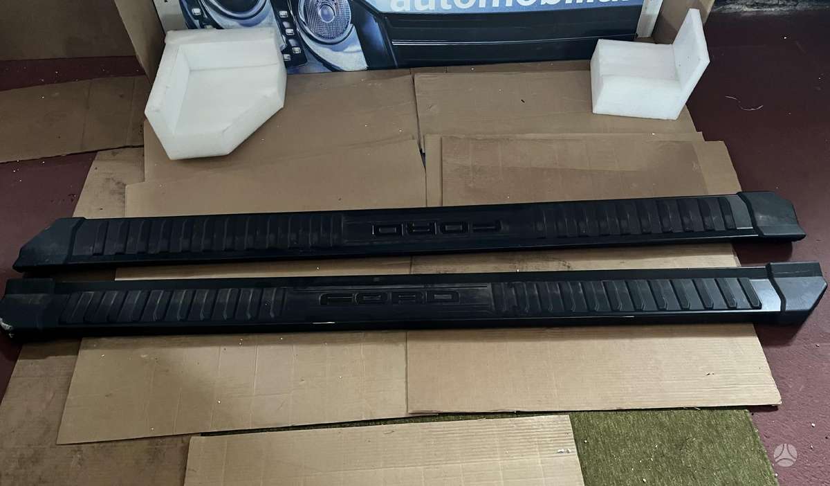 Ford F-150 kėbulo dalys