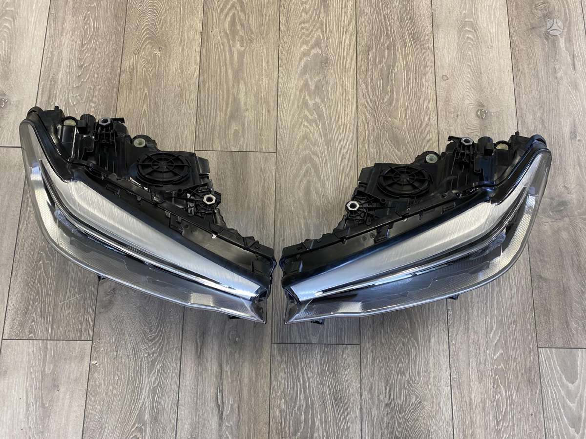 BMW 5 serija lights