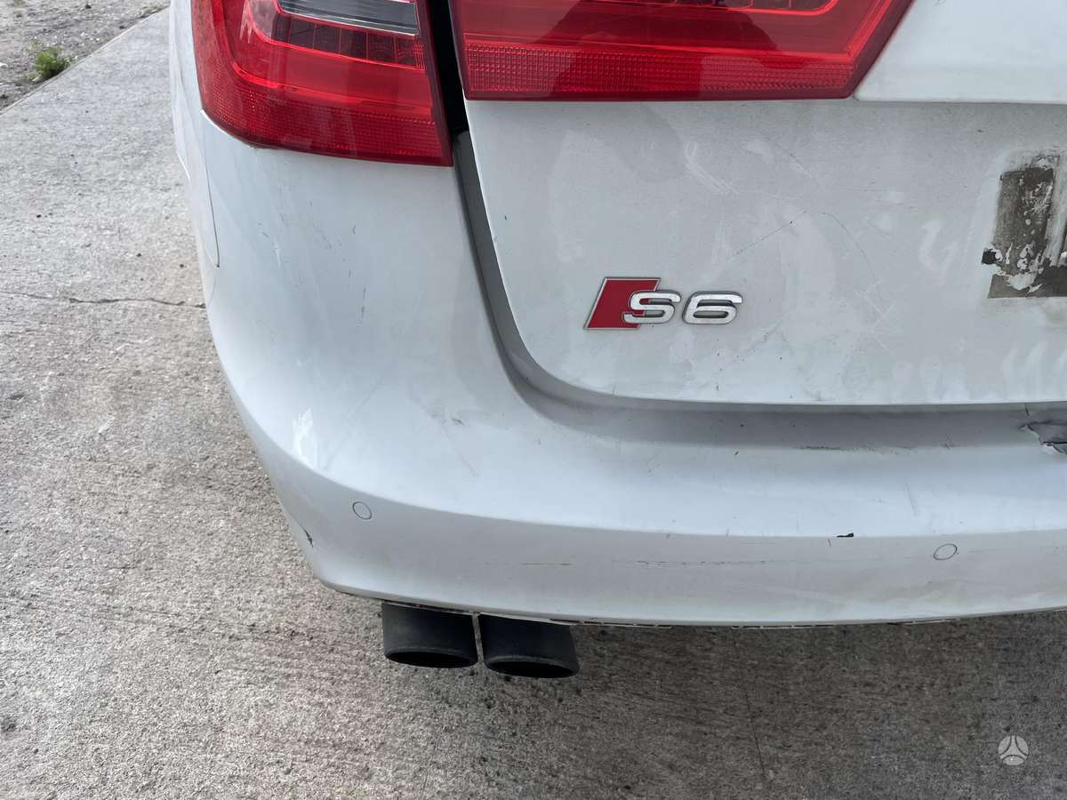 Audi S6