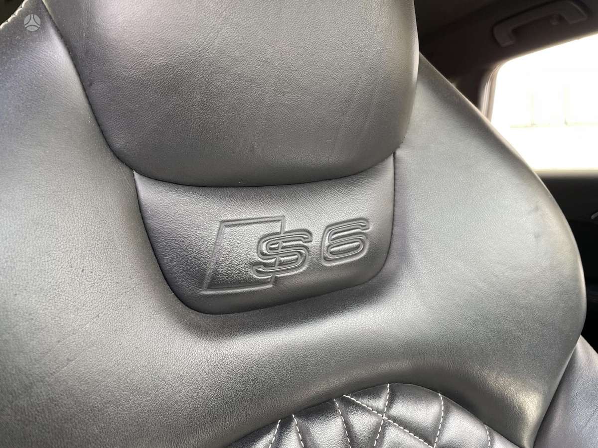 Audi S6