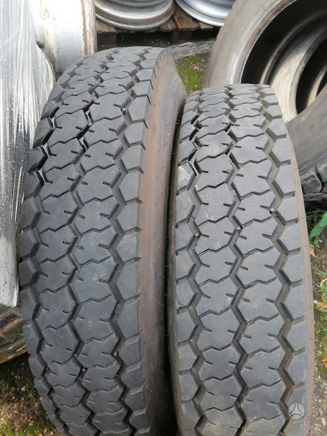 Mitas, всесезонные 275/90 R22,5