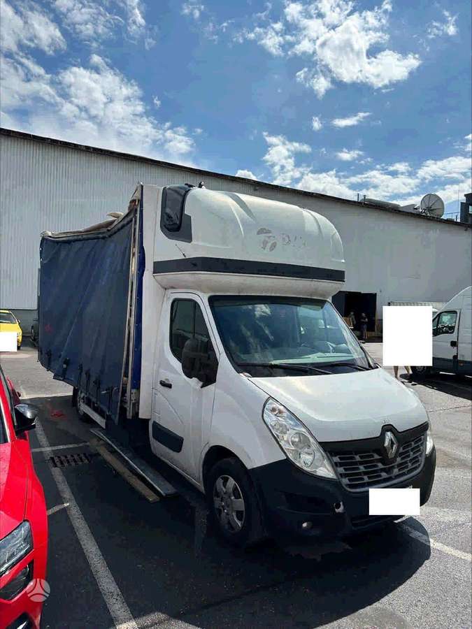 Renault Master, cargo vans