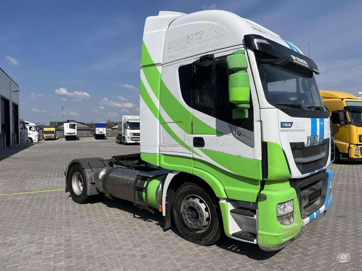 Iveco 400NP, 1 miegamoji vieta