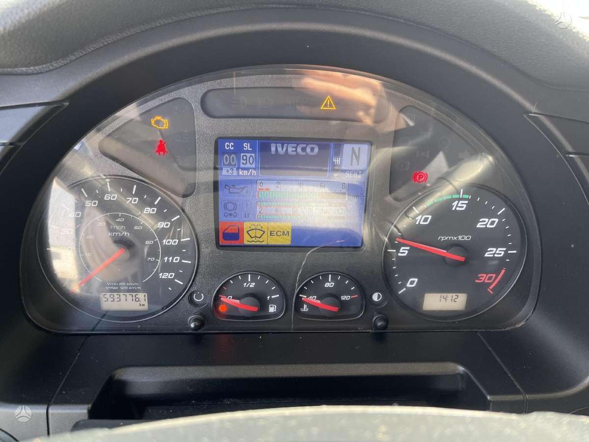 Iveco 400NP, 1 miegamoji vieta