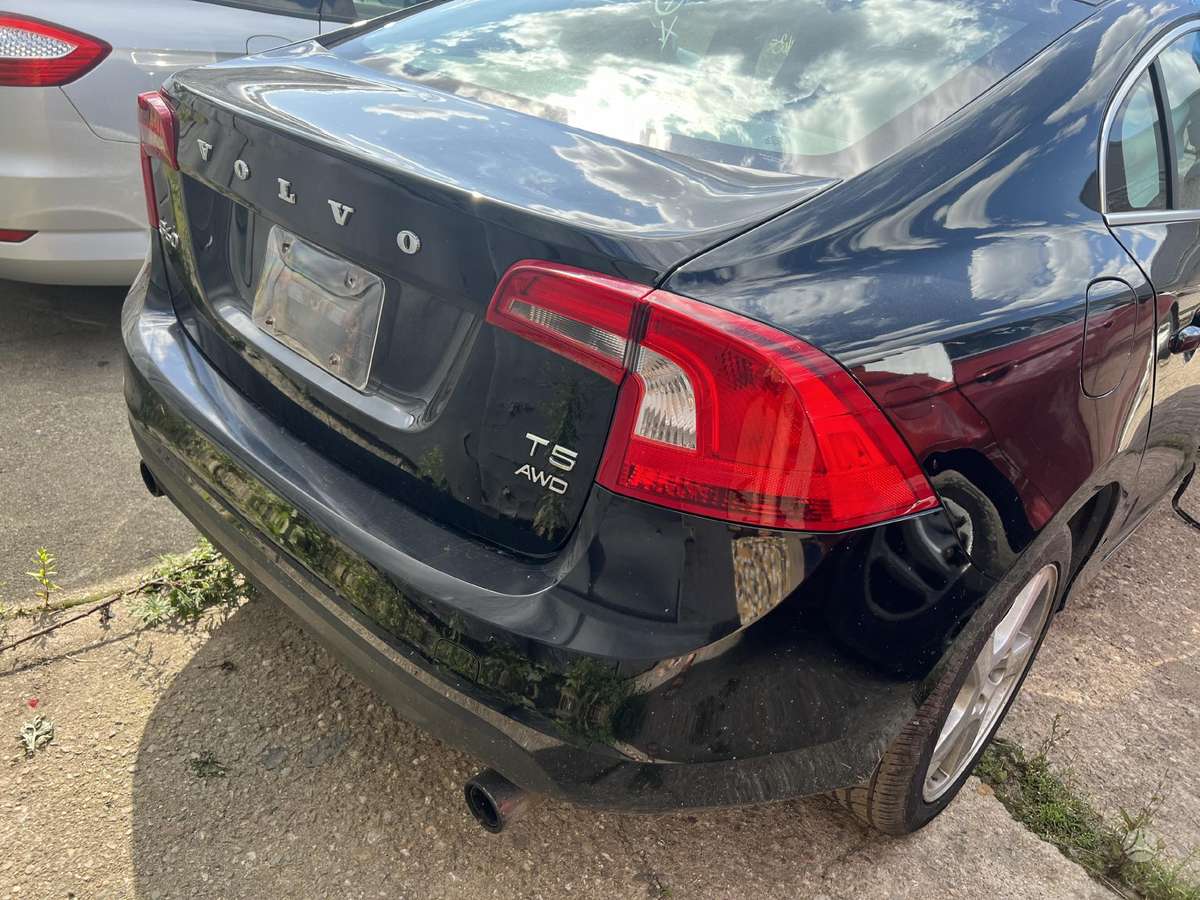 Volvo S60 Variklio kodas b5254t12