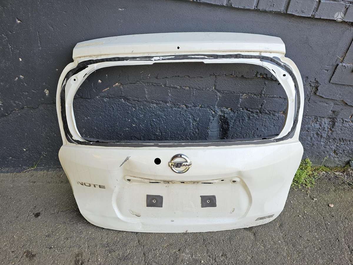 Nissan Note kėbulo dalys