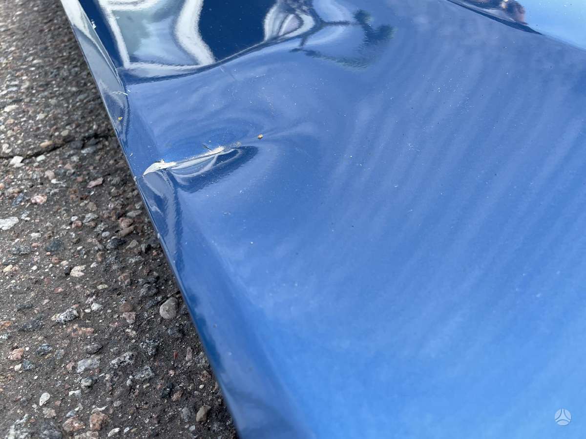 Ford Ranger hood (front, rear)