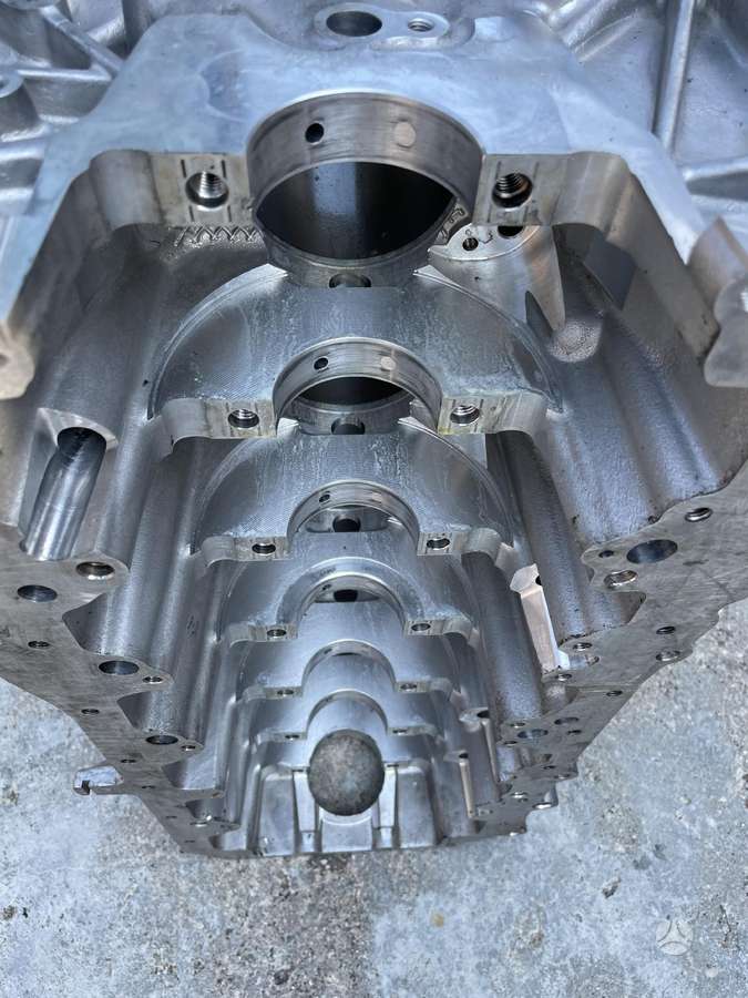 BMW 5 serija, N57d30a 7823013, engine block