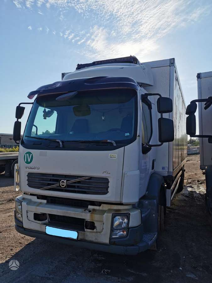 Volvo FL240, sunkvežimiai