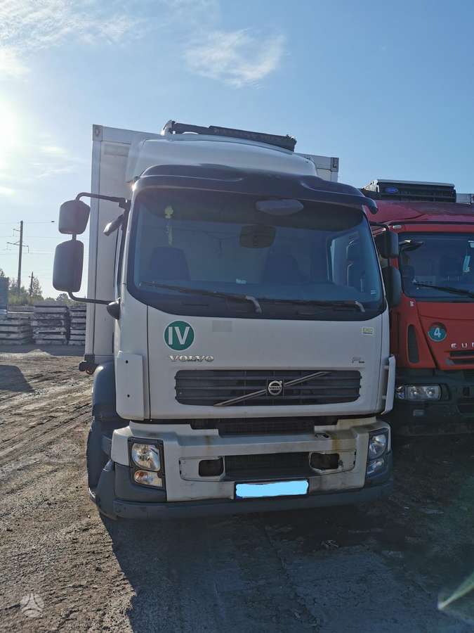 Volvo FL240, sunkvežimiai