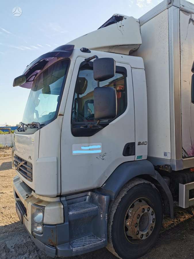 Volvo FL240, kravas automašīnas