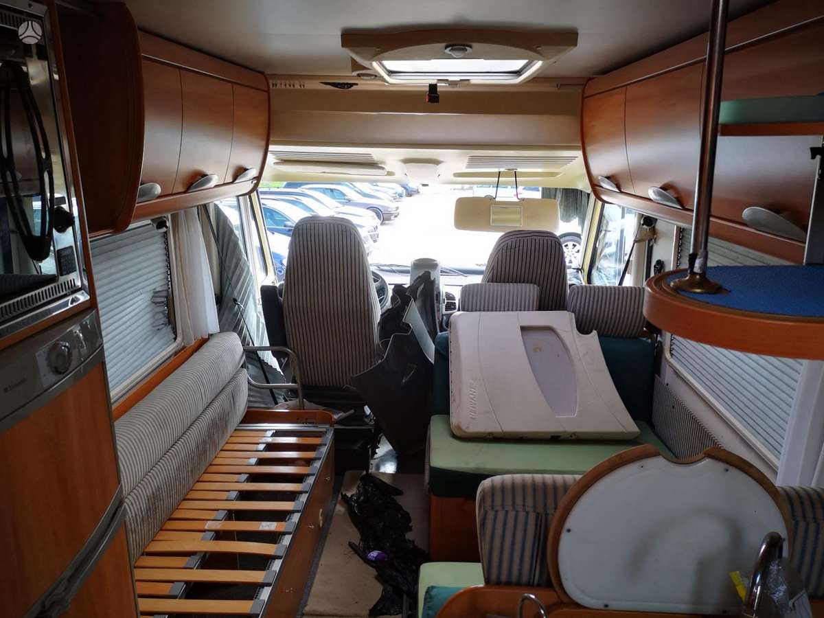 Hymer B544, cits