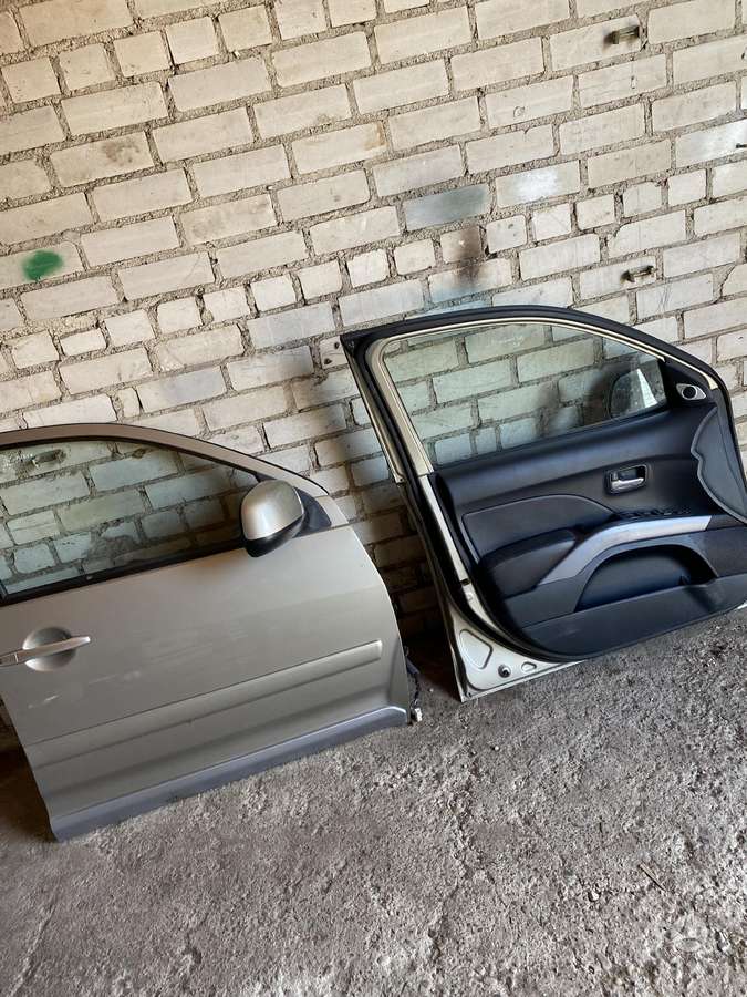 Mitsubishi Outlander kėbulo dalys