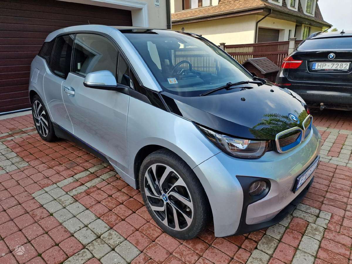 BMW i3, hatchback