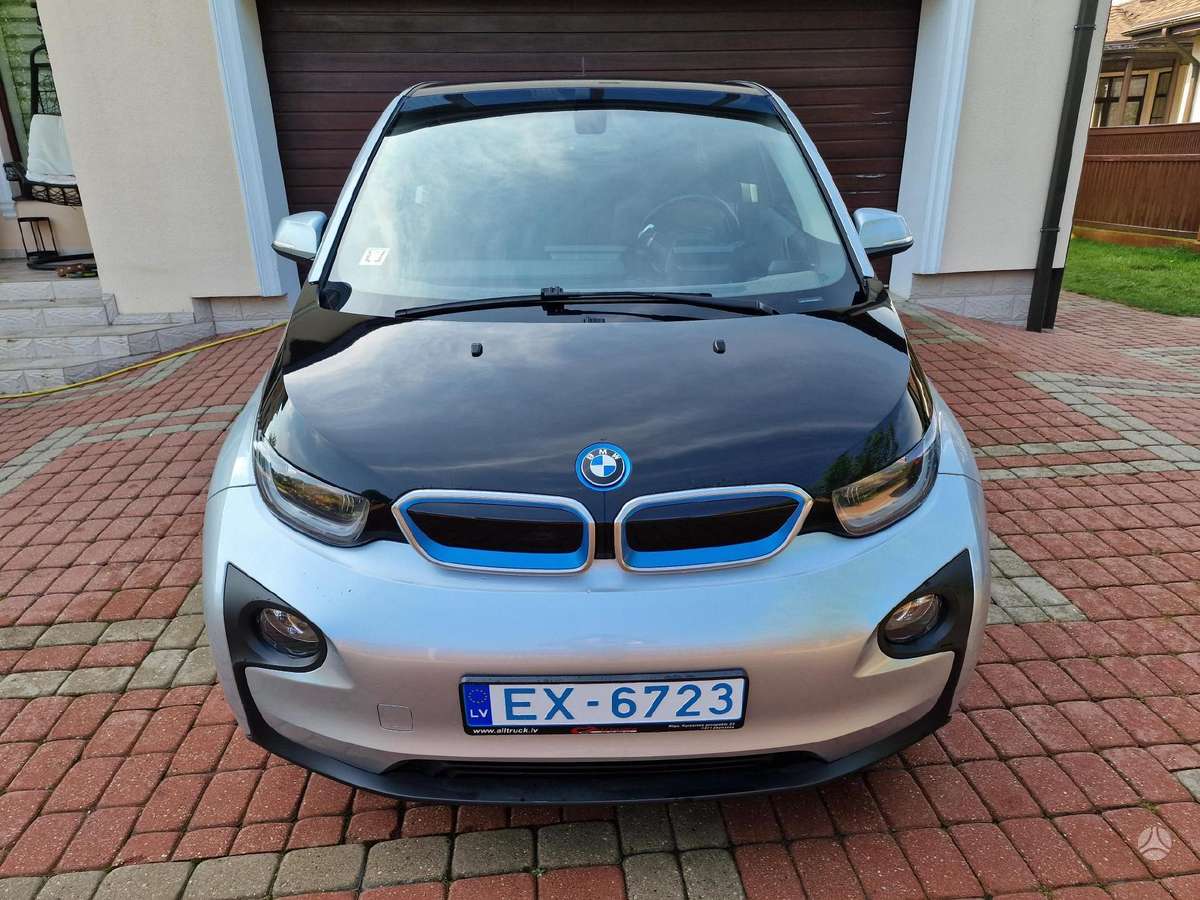 BMW i3, hatchback