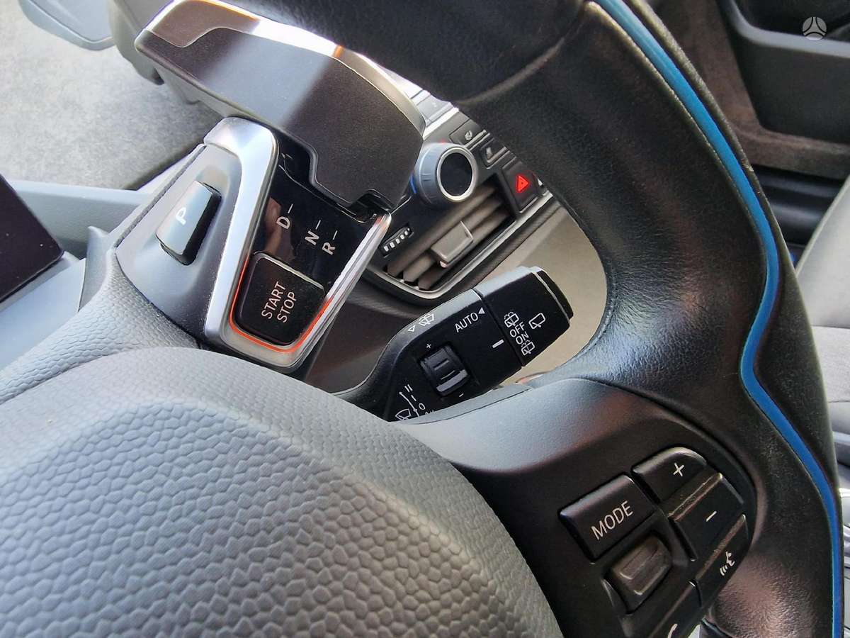 BMW i3, hatchback