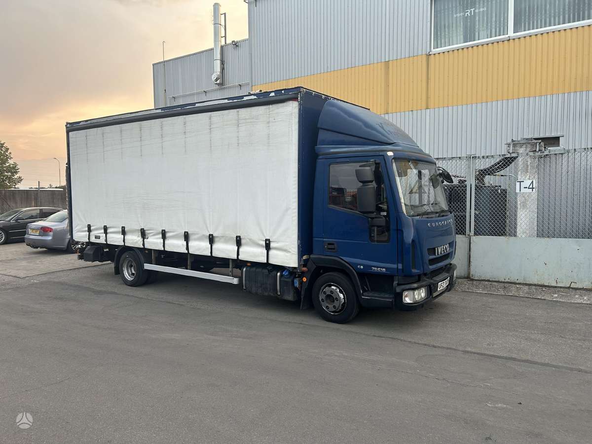 Iveco 75E16 e6, užuolaidiniai / tentiniai