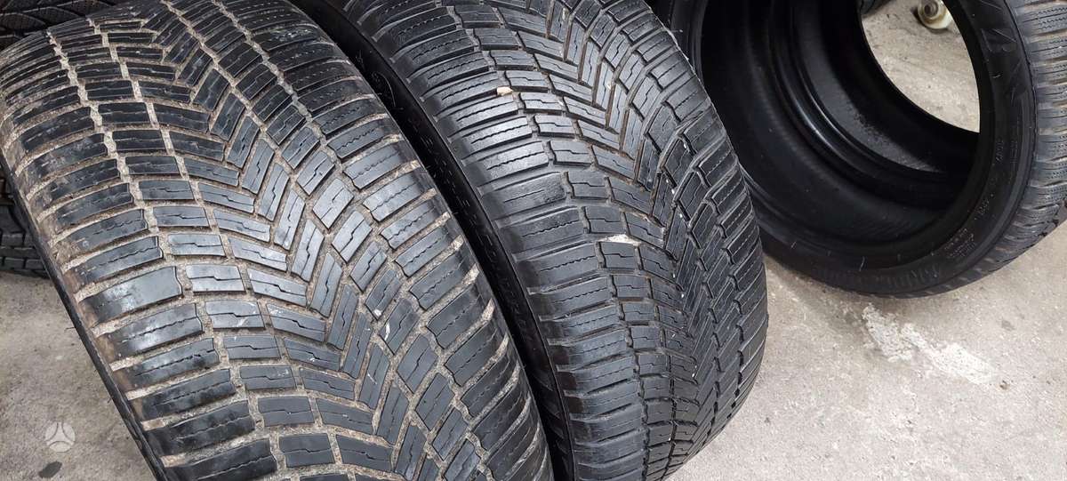 Bridgestone, all-season 235/45 R18