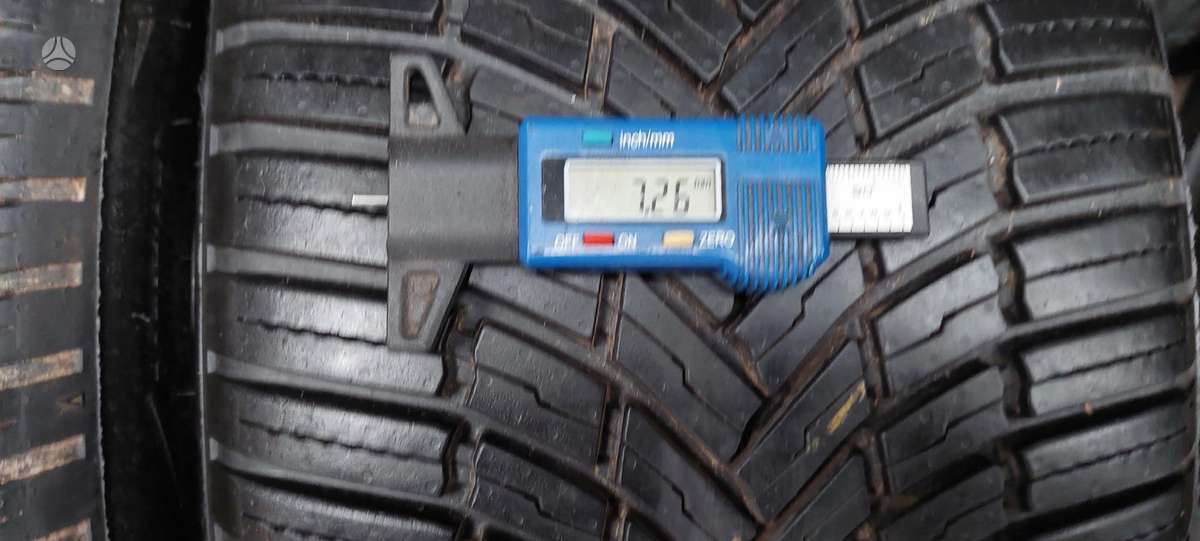 Bridgestone, всесезонные 235/45 R18