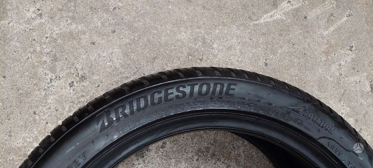 Bridgestone, all-season 235/45 R18
