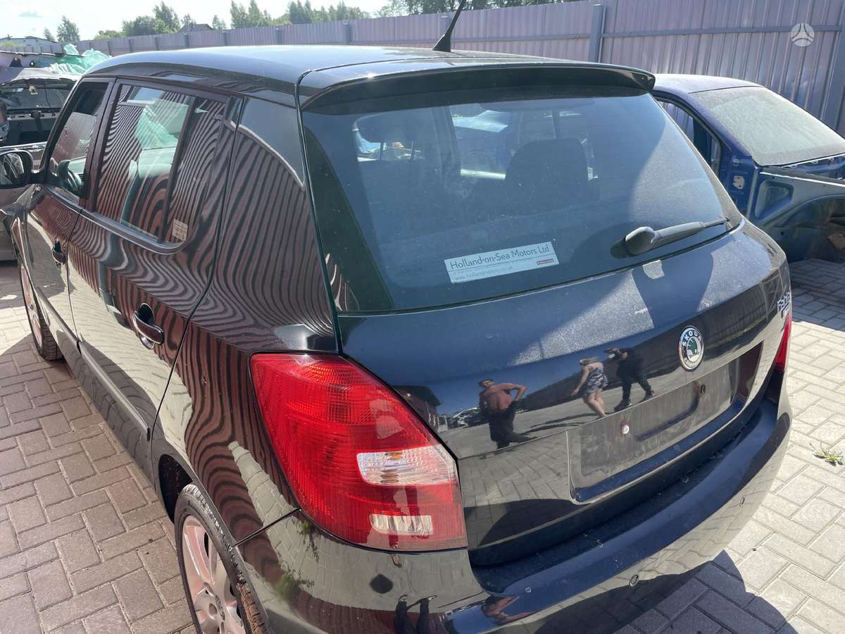 Skoda Fabia по частям