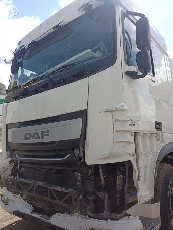 DAF XF460 FT, vilcējs