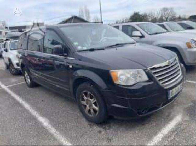 Chrysler Grand Voyager dalimis