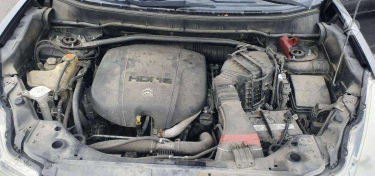 Citroen C-Crosser for parts