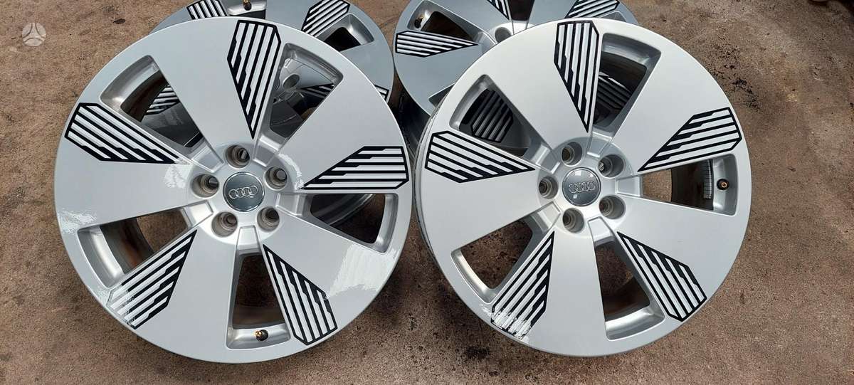 Audi, light alloy, R19