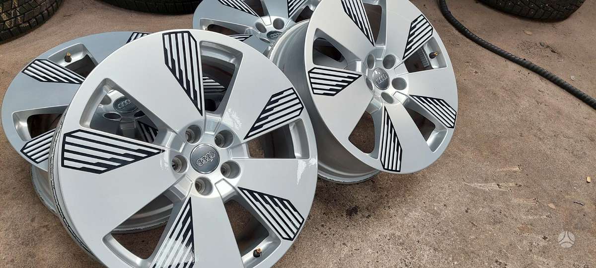 Audi, light alloy, R19