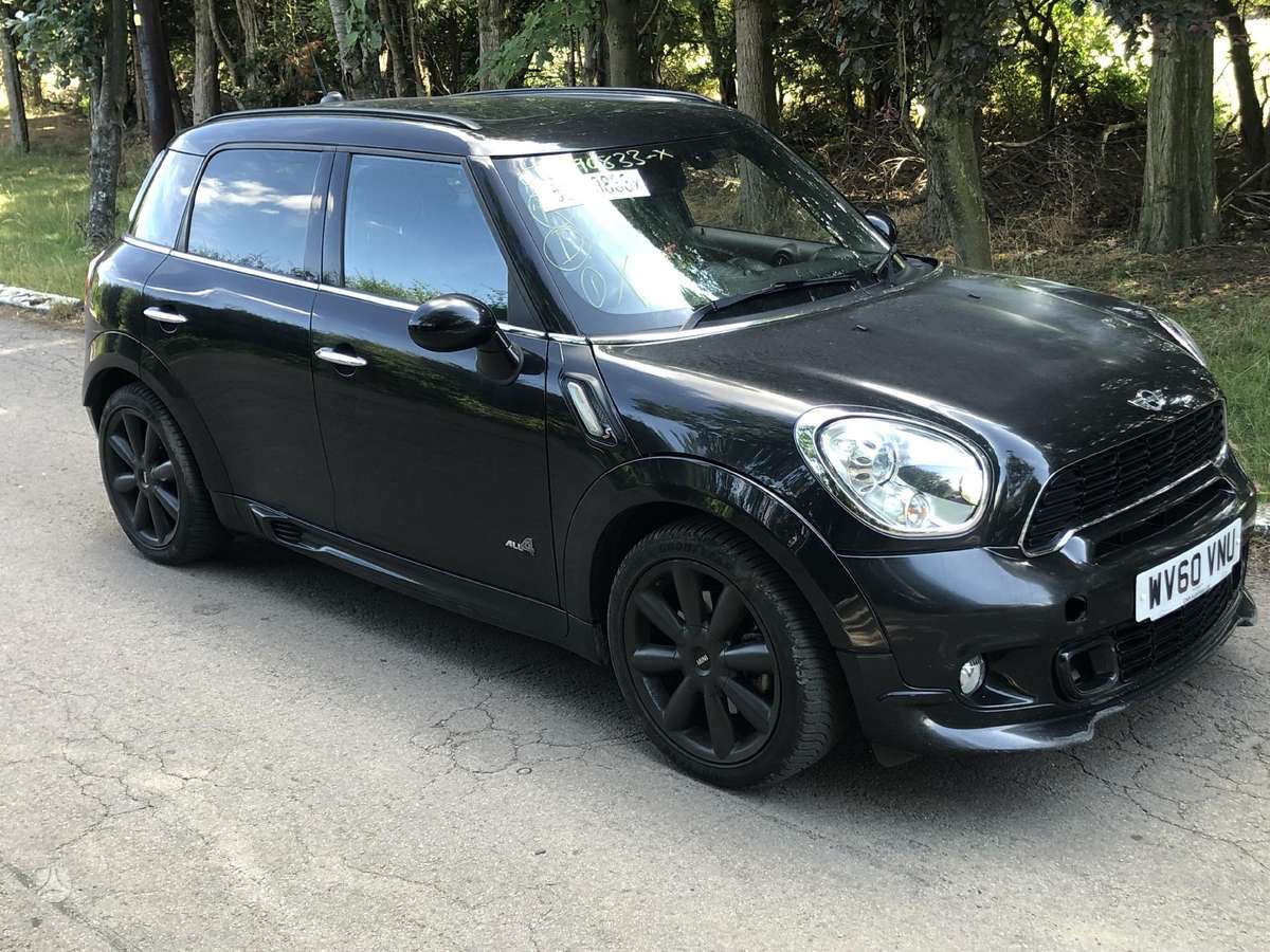 Mini Countryman dalimis