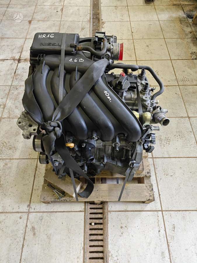 Nissan Juke, Hr16
