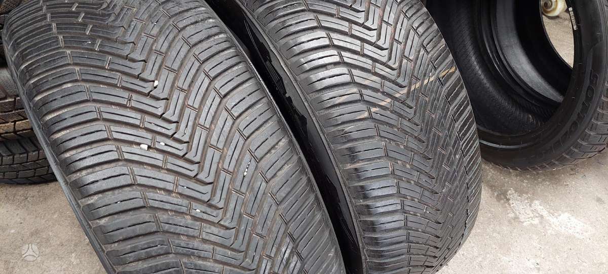 Continental, всесезонные 225/50 R18