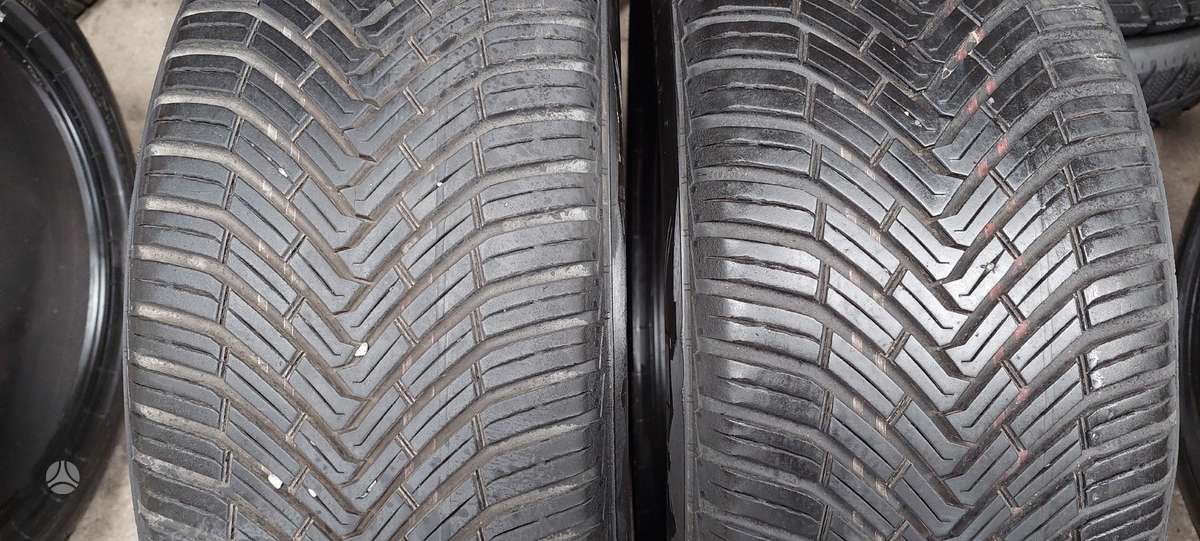 Continental, всесезонные 225/50 R18