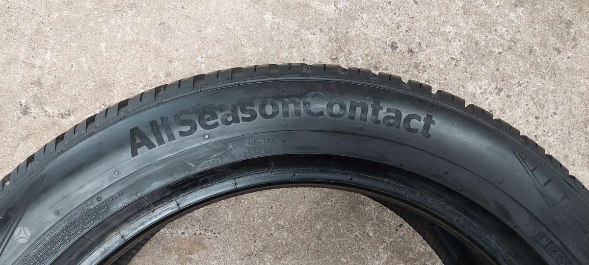 Continental, всесезонные 225/50 R18