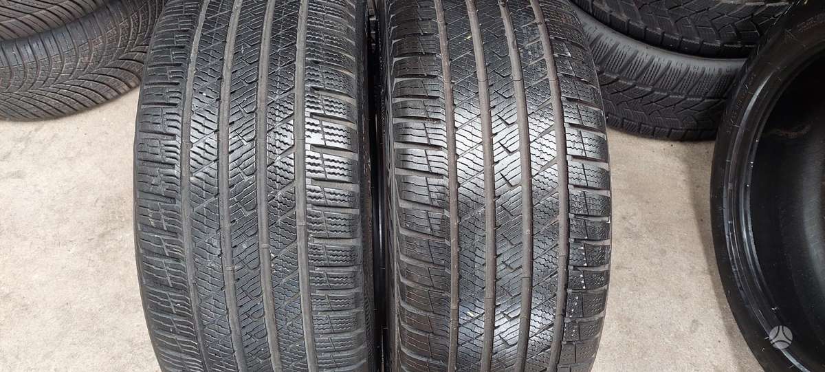 Vredestein, universalios 215/40 R18