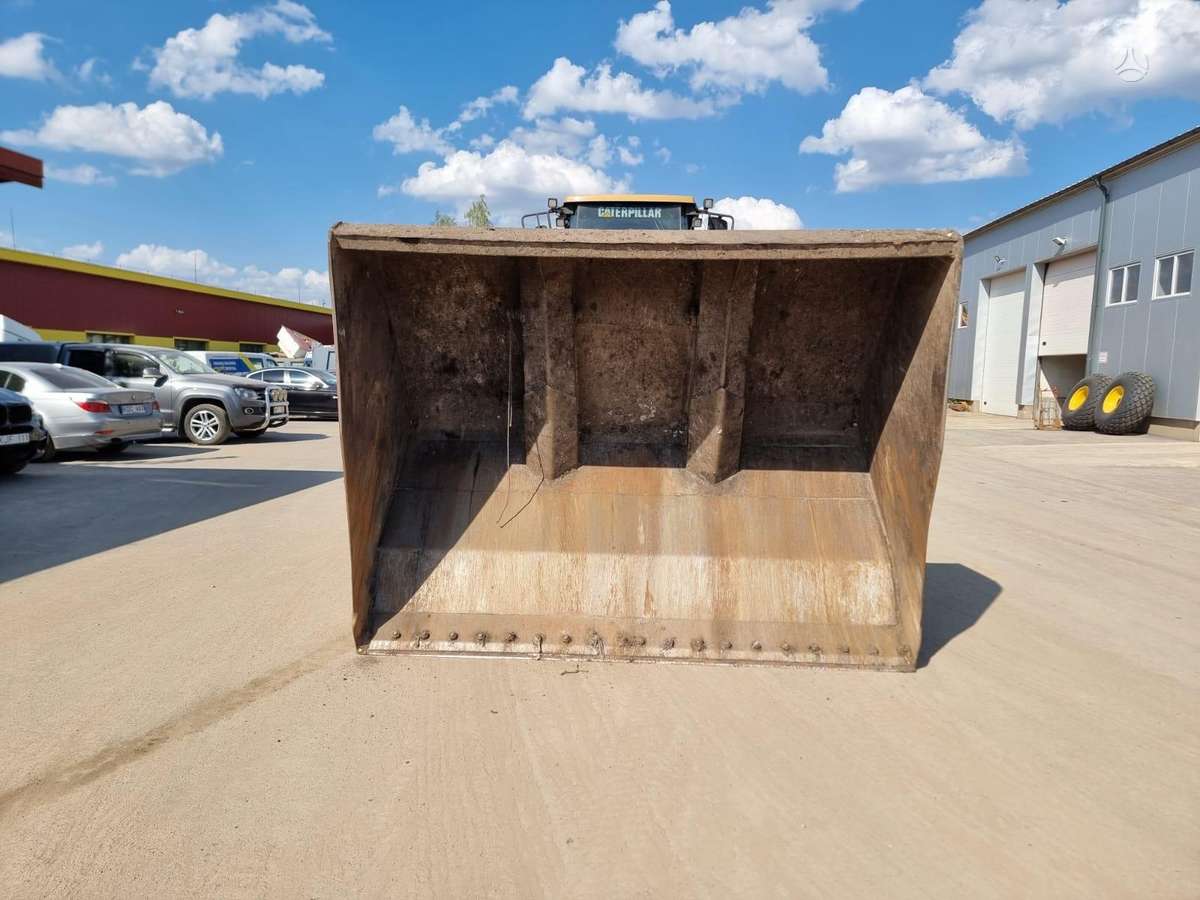Caterpillar IT62H, frontal loader