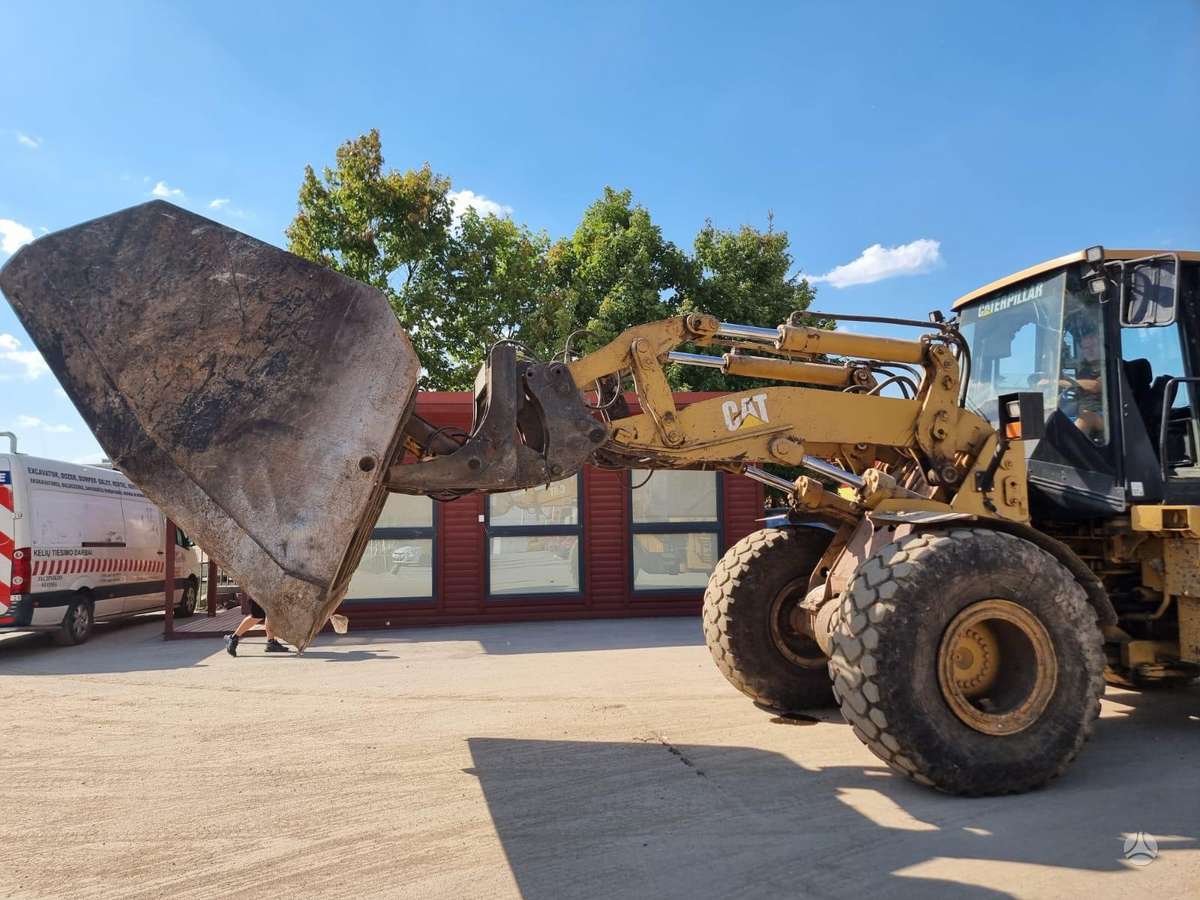 Caterpillar IT62H, frontal loader