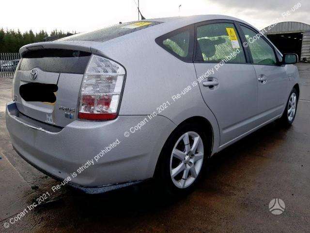 Toyota Prius rezerves daļās