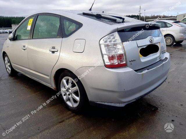 Toyota Prius rezerves daļās