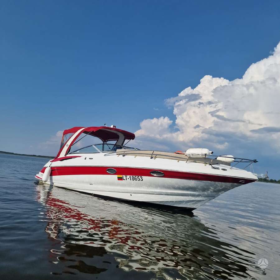 Crownline 315, yachts / cruisers