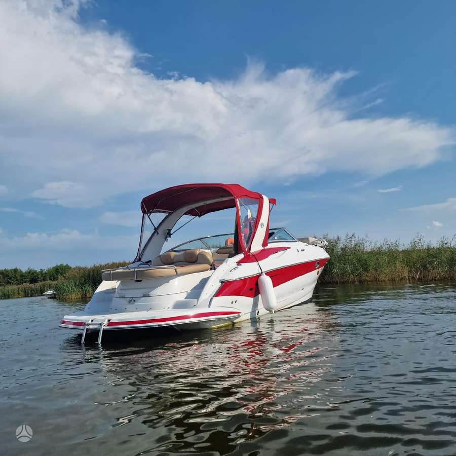Crownline 315, yachts / cruisers