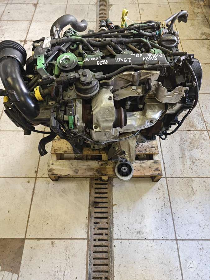 Ford S-MAX, Ah01