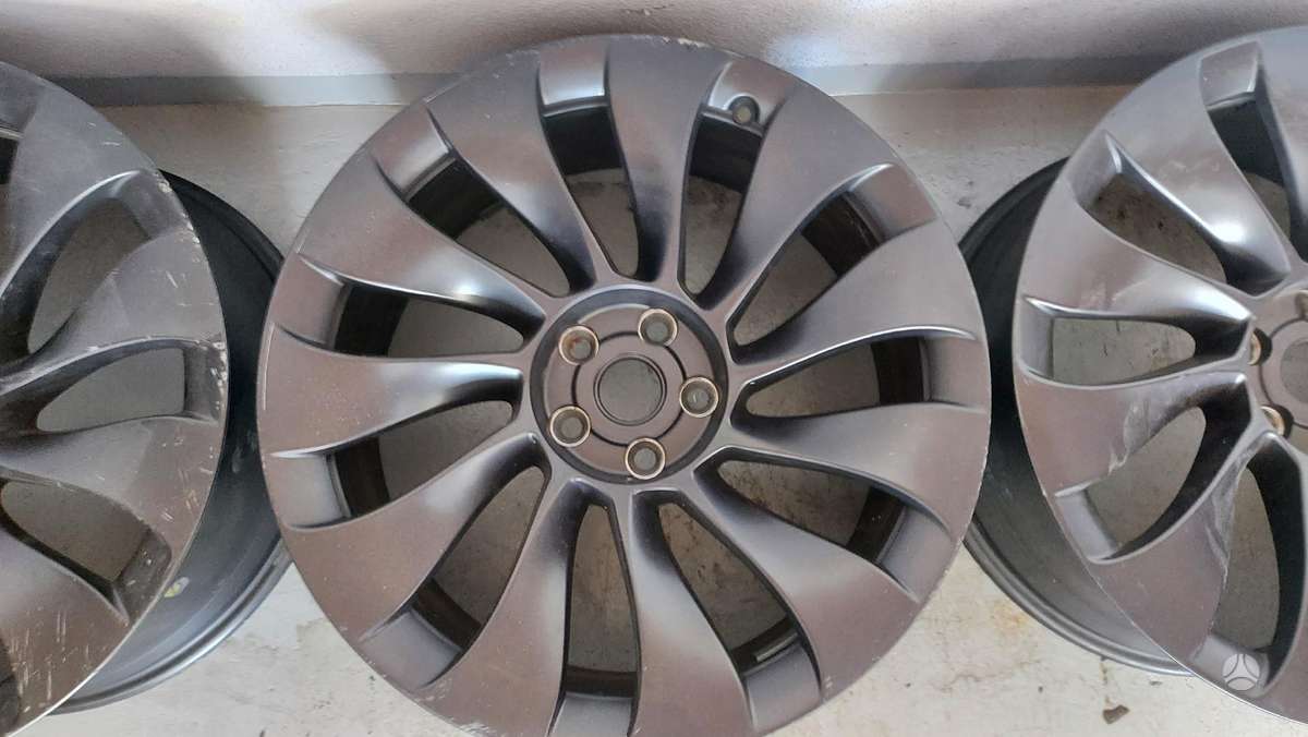 TESLA 3, легкосплавные , R20