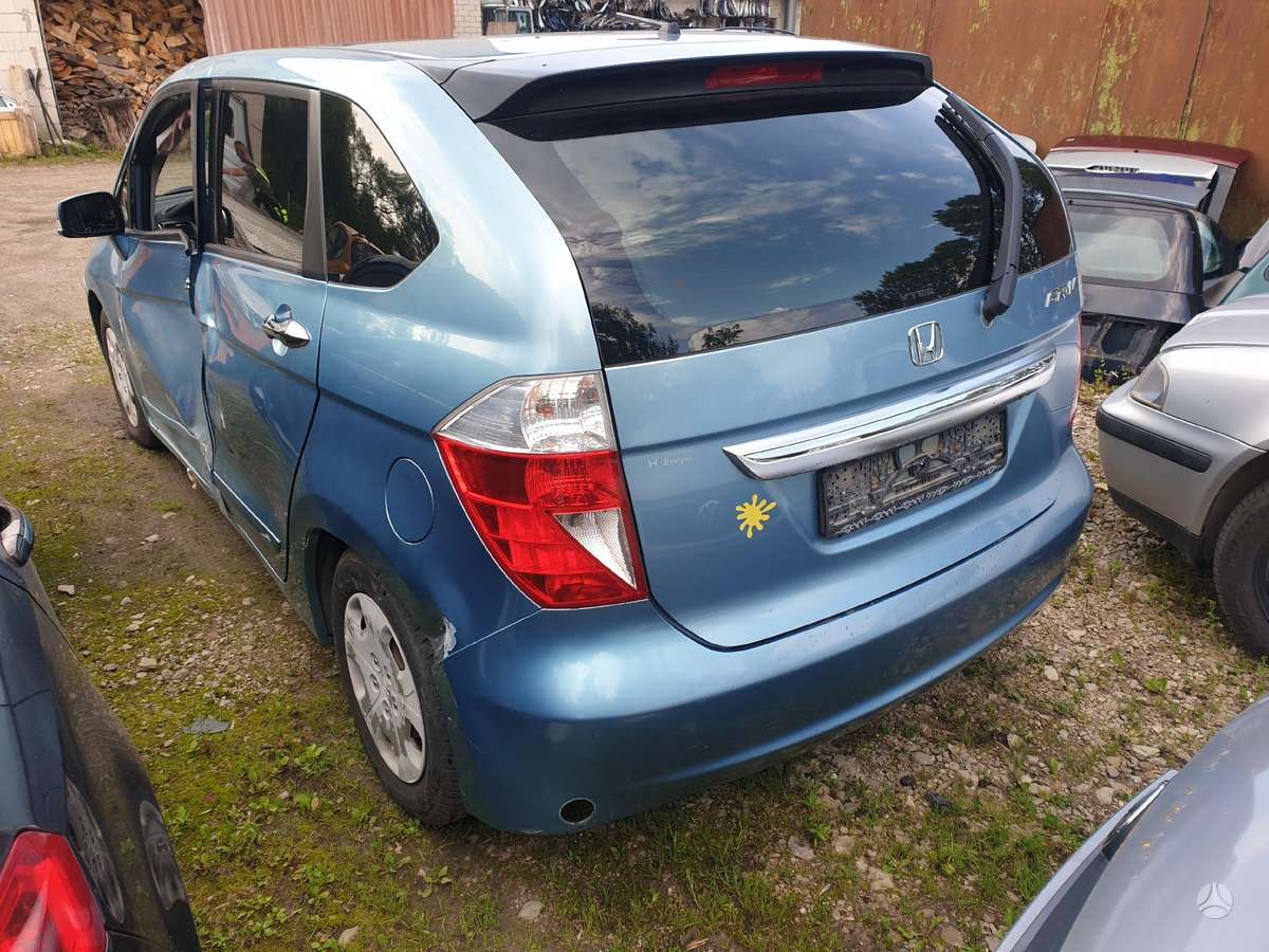 Honda FR-V dalimis